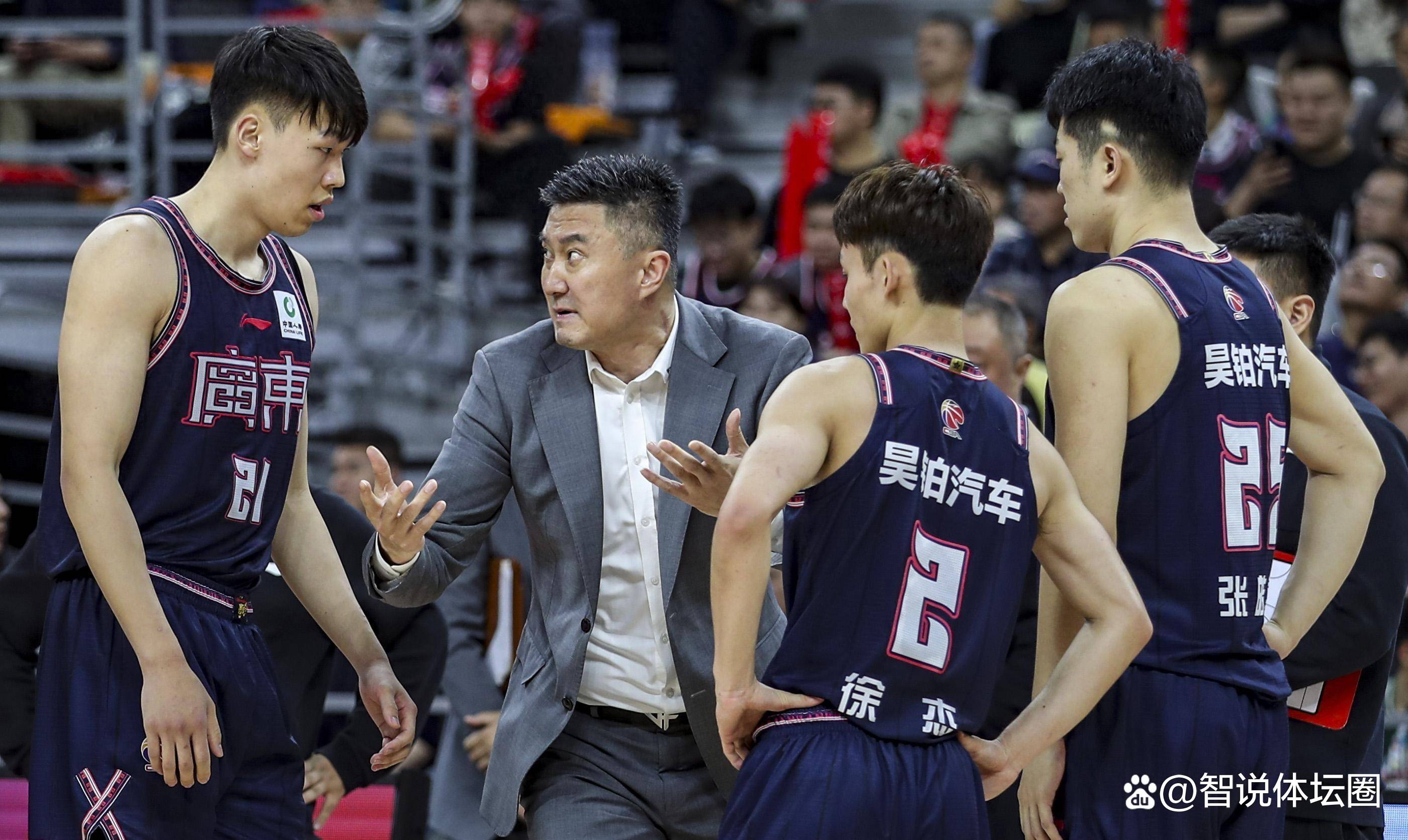 今晚突围战来临,拉齐奥围绕CBA季后赛战术微调,媒体盛赞,训练强度明显提升的简单介绍-lpl竞猜官网